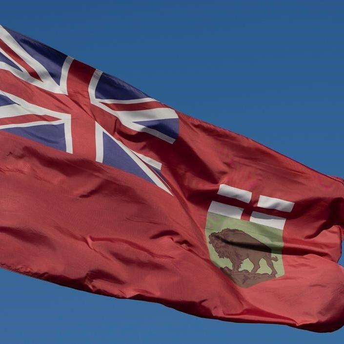 Manitoba making changes to health cards as population grows